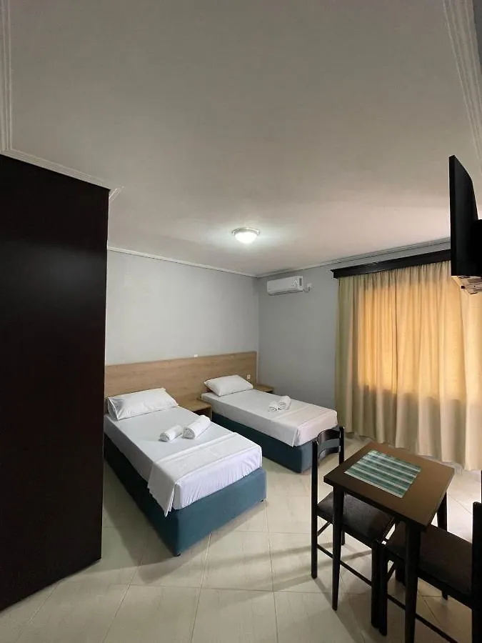 Apartment Studio Taraj Ksamil