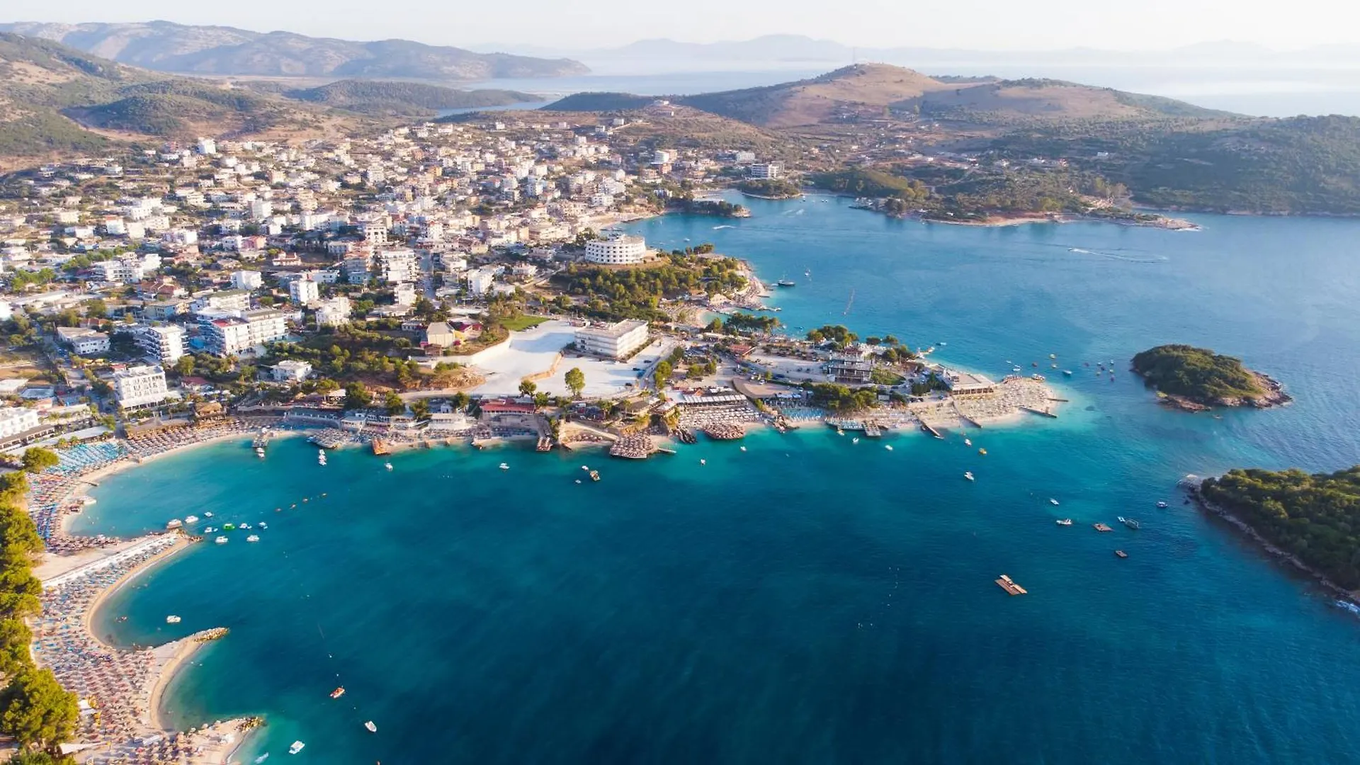 Studio Taraj Ksamil 0*,  Albania