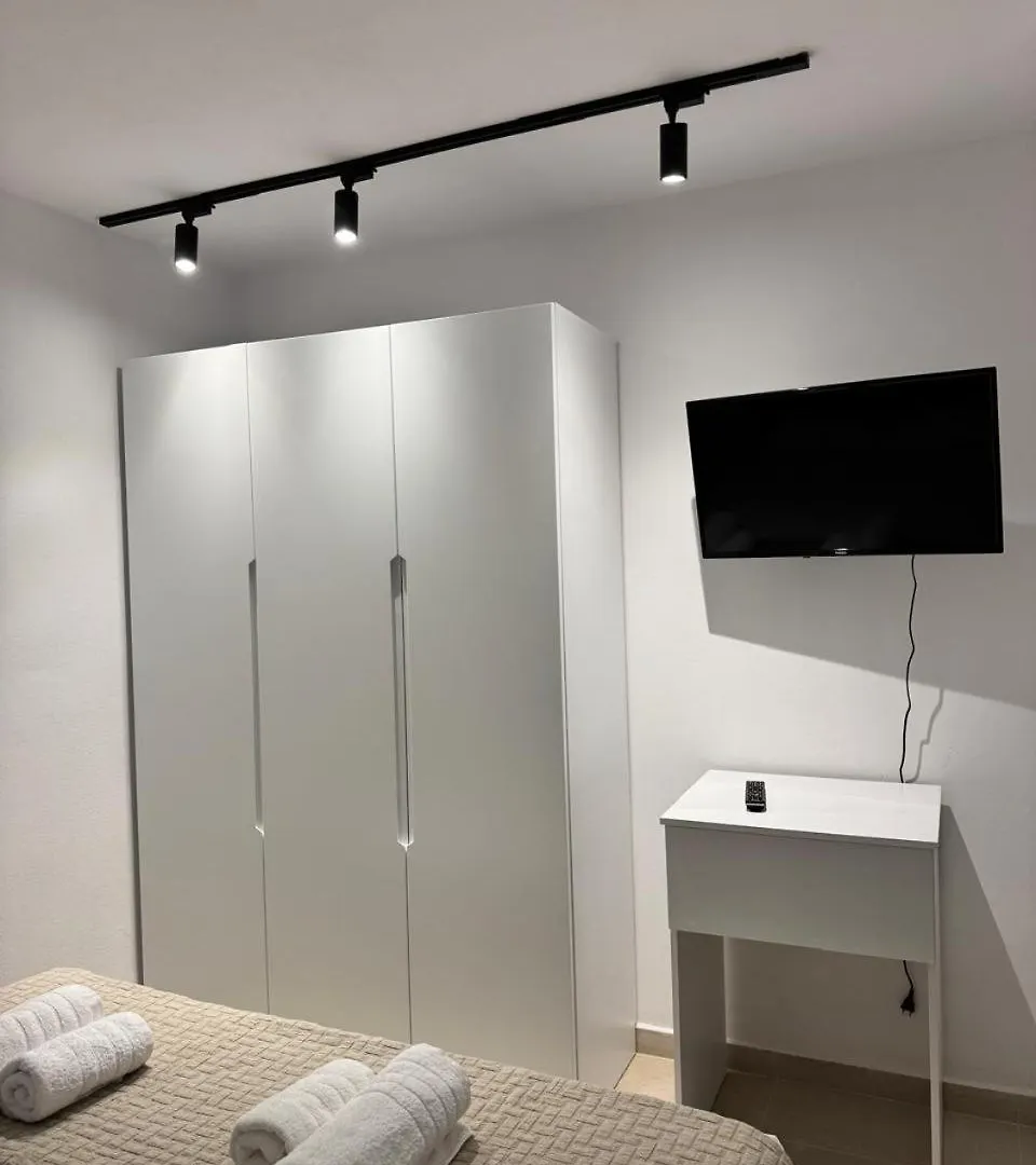 Apartment Studio Taraj Ksamil